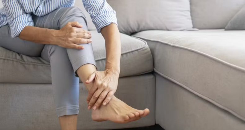 Existe cura para a fascite plantar? Especialista explica