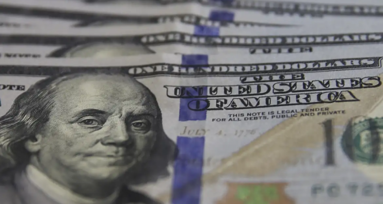 Dólar sobe a R$ 5,85 com temor de recessão nos EUA