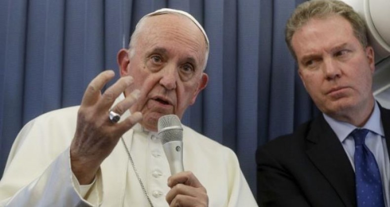 Papa recomenda psiquiatria para homossexualidade detectada na infância